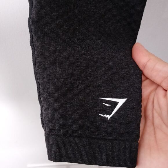 Gymshark black/dark gray leggings - Picture 4 of 6
